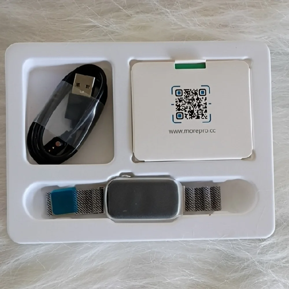 Morepro Silver Smartwatch with Customizable Display. NIB